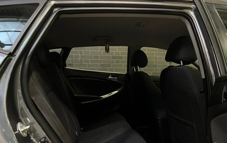 Hyundai Solaris II рестайлинг, 2012 год, 740 000 рублей, 12 фотография