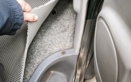 Mitsubishi Space Gear I рестайлинг, 2000 год, 300 000 рублей, 7 фотография