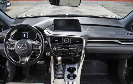 Lexus RX IV рестайлинг, 2017 год, 3 698 000 рублей, 13 фотография