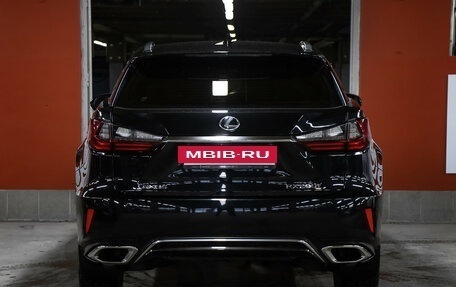 Lexus RX IV рестайлинг, 2017 год, 3 698 000 рублей, 6 фотография