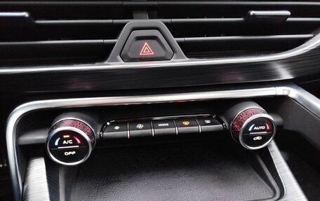 Geely Tugella FY11, 2022 год, 2 475 000 рублей, 28 фотография