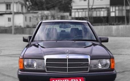 Mercedes-Benz 190 (W201), 1991 год, 1 350 000 рублей, 1 фотография