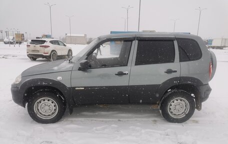 Chevrolet Niva I рестайлинг, 2013 год, 520 000 рублей, 2 фотография