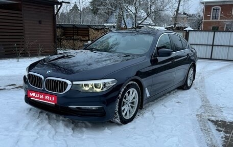 BMW 5 серия, 2018 год, 2 890 000 рублей, 2 фотография