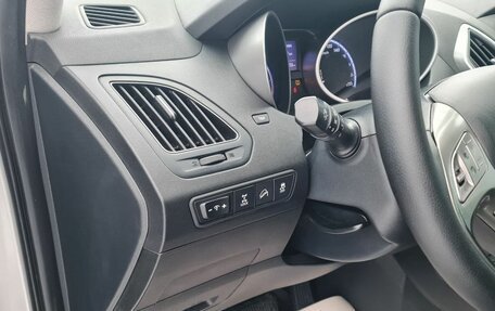 Hyundai ix35 I рестайлинг, 2012 год, 1 479 000 рублей, 25 фотография