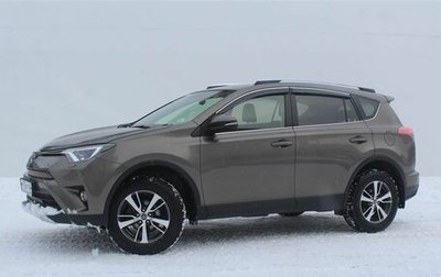 Toyota RAV4, 2015 год, 1 960 000 рублей, 1 фотография