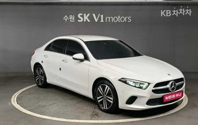 Mercedes-Benz A-Класс, 2021 год, 1 572 000 рублей, 1 фотография