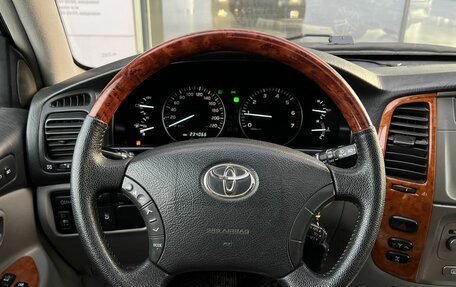 Toyota Land Cruiser 100 рестайлинг 2, 2006 год, 1 550 000 рублей, 14 фотография