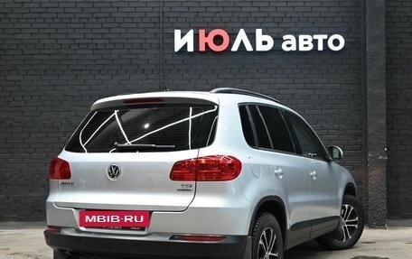 Volkswagen Tiguan I, 2011 год, 1 050 000 рублей, 7 фотография