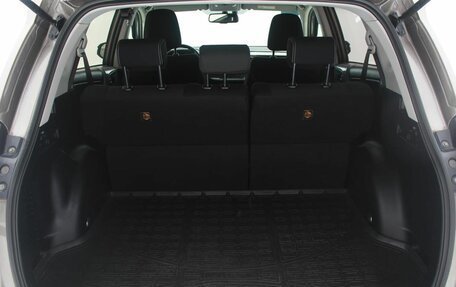 Toyota RAV4, 2015 год, 1 960 000 рублей, 12 фотография