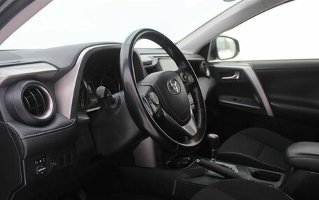 Toyota RAV4, 2015 год, 1 960 000 рублей, 17 фотография