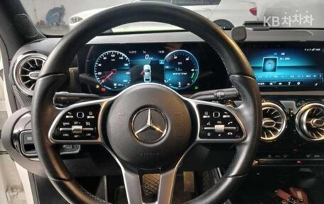 Mercedes-Benz A-Класс, 2021 год, 1 572 000 рублей, 5 фотография