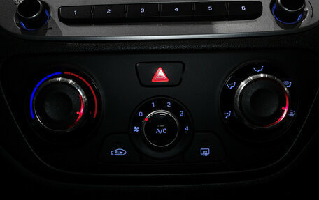 Hyundai Solaris II рестайлинг, 2019 год, 1 320 000 рублей, 10 фотография