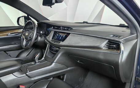 Cadillac XT5 I рестайлинг, 2017 год, 2 095 000 рублей, 13 фотография