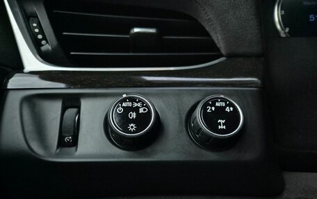 Cadillac Escalade IV, 2016 год, 4 040 000 рублей, 24 фотография