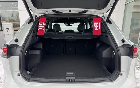 Volkswagen Tiguan, 2025 год, 5 190 000 рублей, 27 фотография
