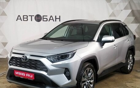 Toyota RAV4, 2021 год, 3 640 000 рублей, 1 фотография
