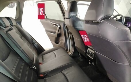 Toyota RAV4, 2021 год, 3 640 000 рублей, 17 фотография