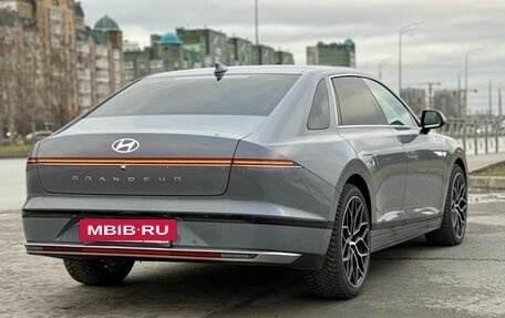 Hyundai Grandeur, 2023 год, 4 450 000 рублей, 8 фотография
