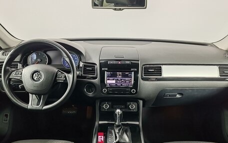 Volkswagen Touareg III, 2012 год, 1 455 000 рублей, 13 фотография