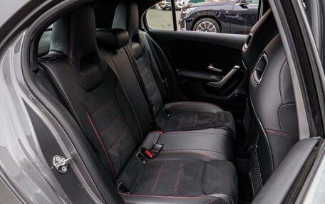 Mercedes-Benz A-Класс, 2019 год, 2 398 000 рублей, 7 фотография