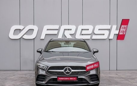 Mercedes-Benz A-Класс, 2019 год, 2 398 000 рублей, 3 фотография