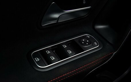 Mercedes-Benz A-Класс, 2019 год, 2 398 000 рублей, 20 фотография