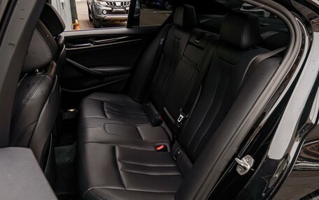 BMW 5 серия, 2019 год, 3 360 000 рублей, 9 фотография