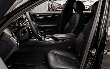 BMW 5 серия, 2019 год, 3 360 000 рублей, 10 фотография