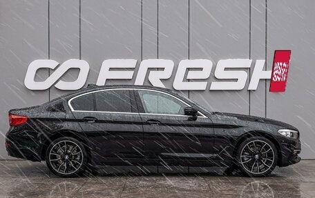 BMW 5 серия, 2019 год, 3 360 000 рублей, 5 фотография