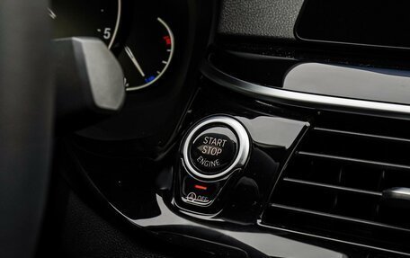 BMW 5 серия, 2019 год, 3 360 000 рублей, 14 фотография