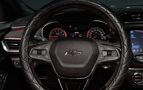 Chevrolet TrailBlazer, 2022 год, 1 700 000 рублей, 4 фотография