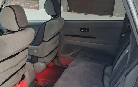 Toyota Nadia, 2000 год, 650 000 рублей, 16 фотография