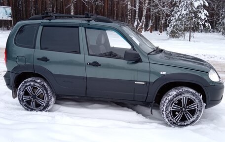 Chevrolet Niva I рестайлинг, 2013 год, 519 999 рублей, 4 фотография