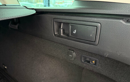 Volkswagen Passat B8 рестайлинг, 2017 год, 2 300 000 рублей, 28 фотография