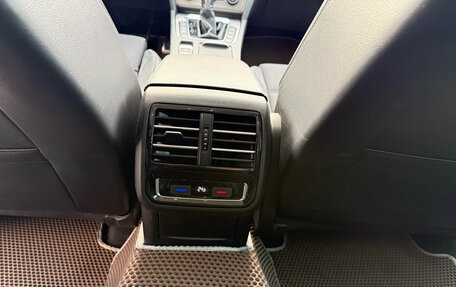 Volkswagen Passat B8 рестайлинг, 2017 год, 2 300 000 рублей, 29 фотография