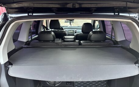 Mitsubishi Outlander III рестайлинг 3, 2011 год, 1 200 000 рублей, 15 фотография