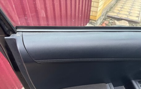 Mitsubishi Outlander III рестайлинг 3, 2011 год, 1 200 000 рублей, 10 фотография