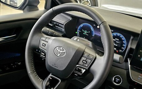 Toyota Camry, 2025 год, 4 590 000 рублей, 29 фотография