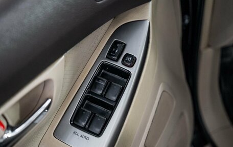 Toyota Land Cruiser Prado 120 рестайлинг, 2007 год, 2 600 000 рублей, 16 фотография