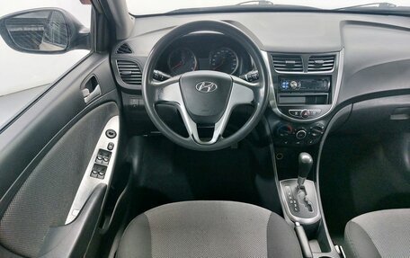 Hyundai Solaris II рестайлинг, 2012 год, 759 000 рублей, 11 фотография