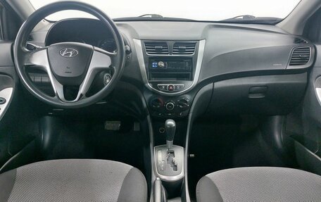 Hyundai Solaris II рестайлинг, 2012 год, 759 000 рублей, 12 фотография