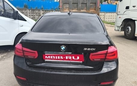 BMW 3 серия, 2017 год, 1 700 000 рублей, 4 фотография