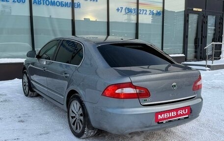 Skoda Superb III рестайлинг, 2012 год, 905 000 рублей, 3 фотография