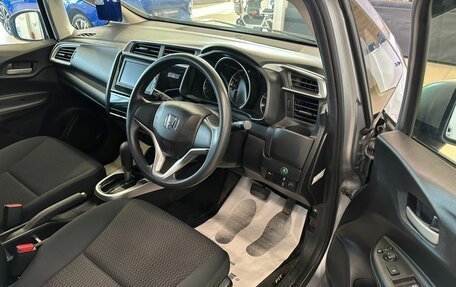 Honda Fit III, 2018 год, 1 229 000 рублей, 10 фотография