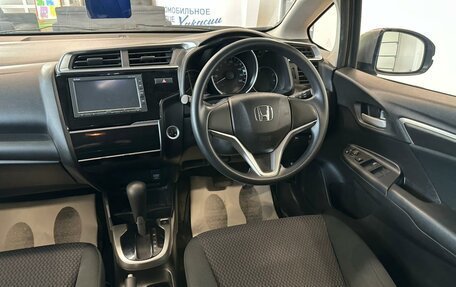 Honda Fit III, 2018 год, 1 229 000 рублей, 15 фотография
