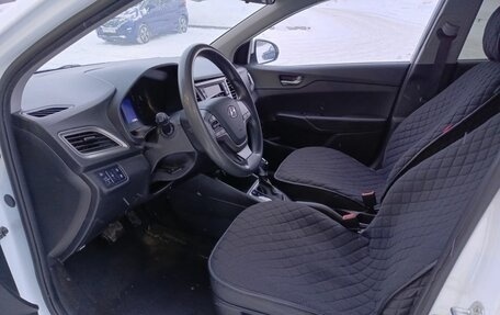 Hyundai Solaris II рестайлинг, 2020 год, 1 559 000 рублей, 20 фотография