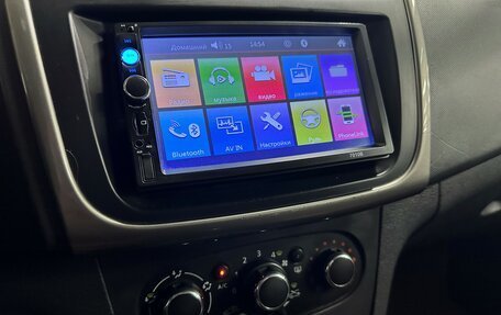 Renault Logan II, 2017 год, 488 000 рублей, 15 фотография