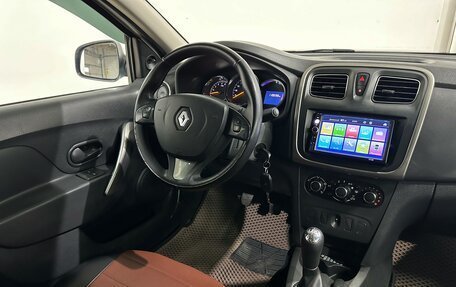 Renault Logan II, 2017 год, 488 000 рублей, 12 фотография