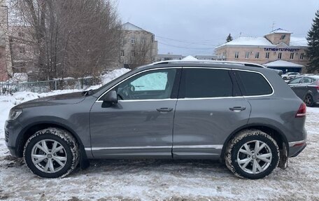 Volkswagen Touareg III, 2016 год, 2 700 000 рублей, 2 фотография